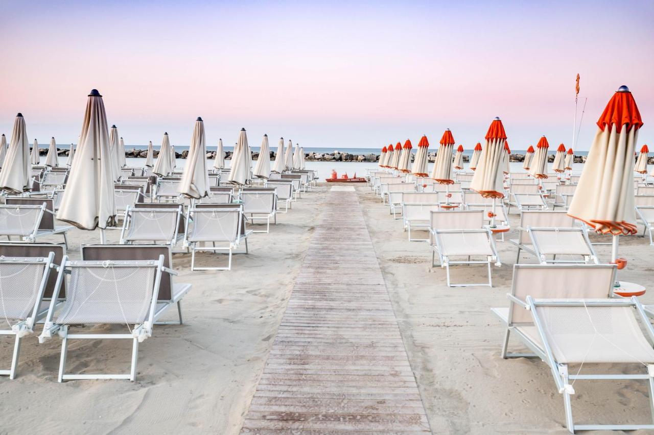 Hotel Villa Sole Resort Bellaria-Igea Marina Exterior foto