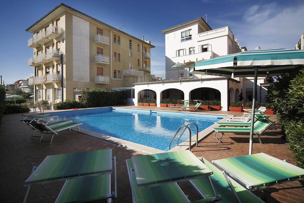 Hotel Villa Sole Resort Bellaria-Igea Marina Exterior foto